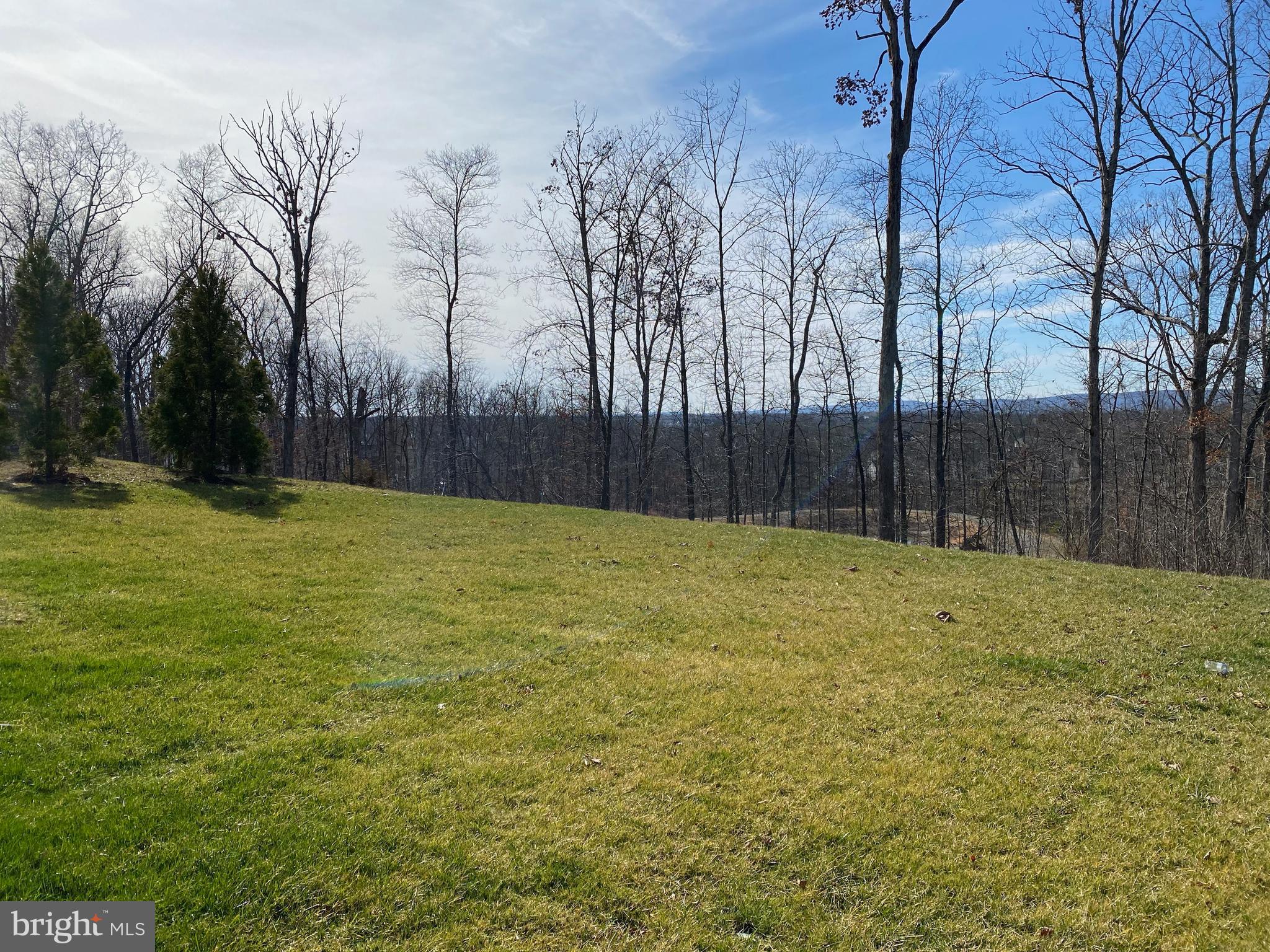 SEVEN HILLS - Residential