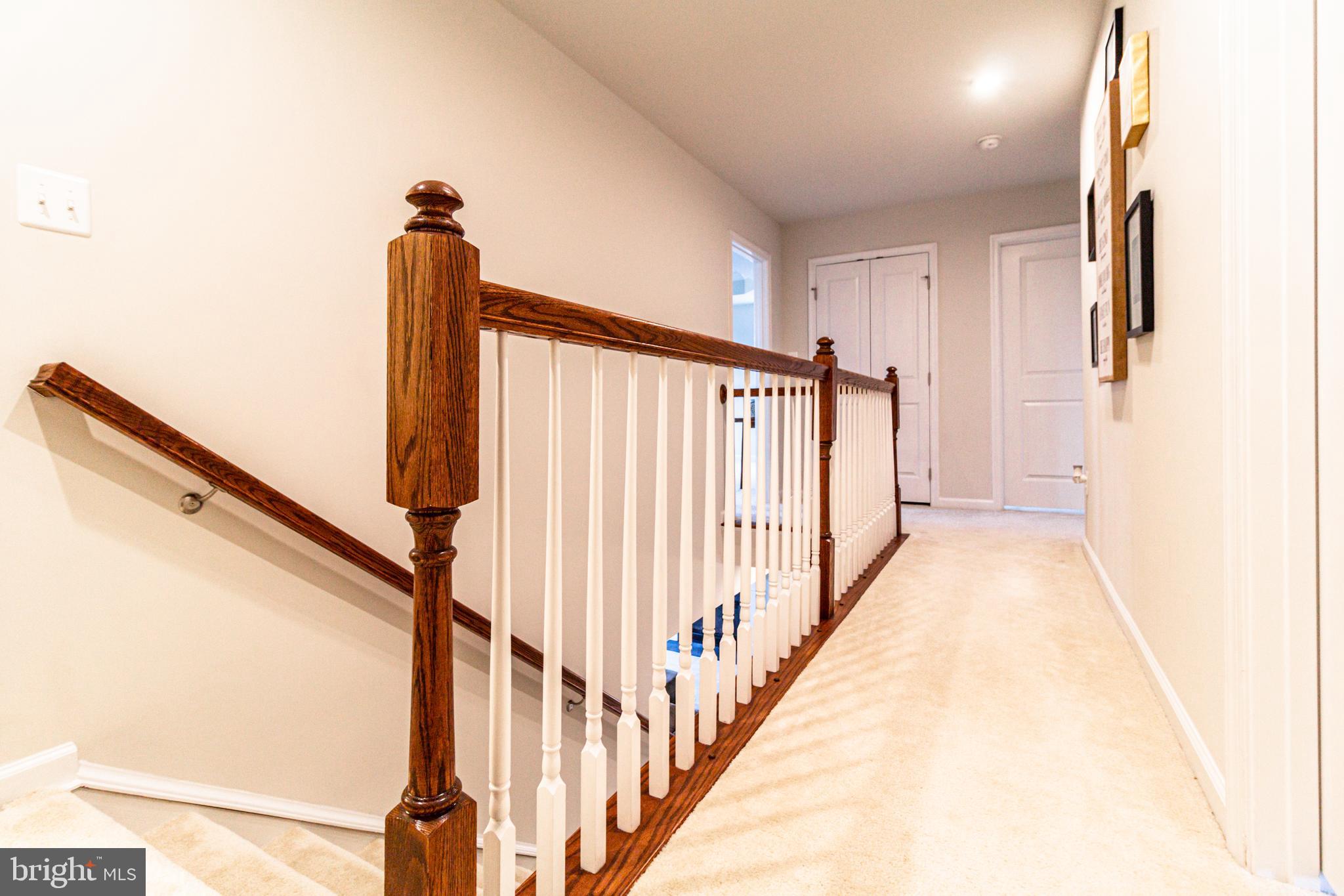 SEVEN HILLS - Residential