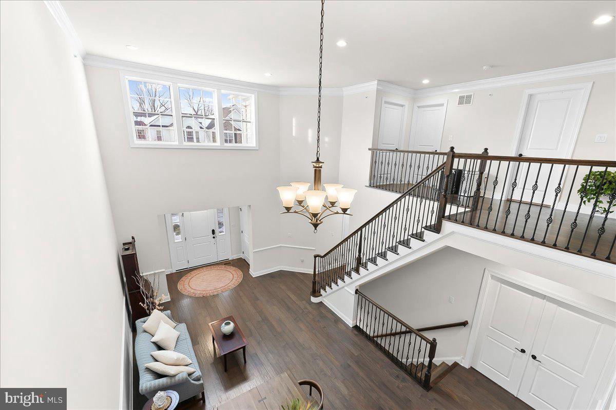 ENCLAVE AT ELLIS PRE - Residential