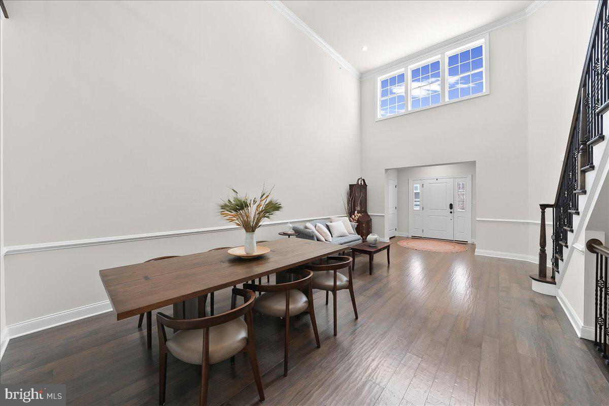 ENCLAVE AT ELLIS PRE - Residential