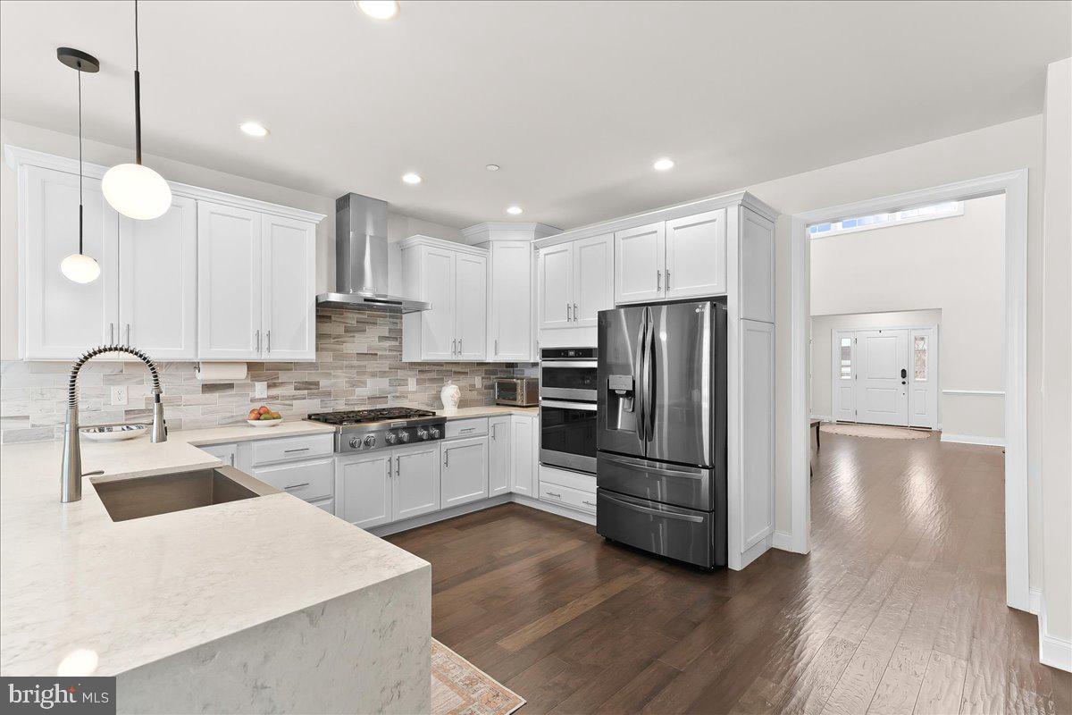 ENCLAVE AT ELLIS PRE - Residential