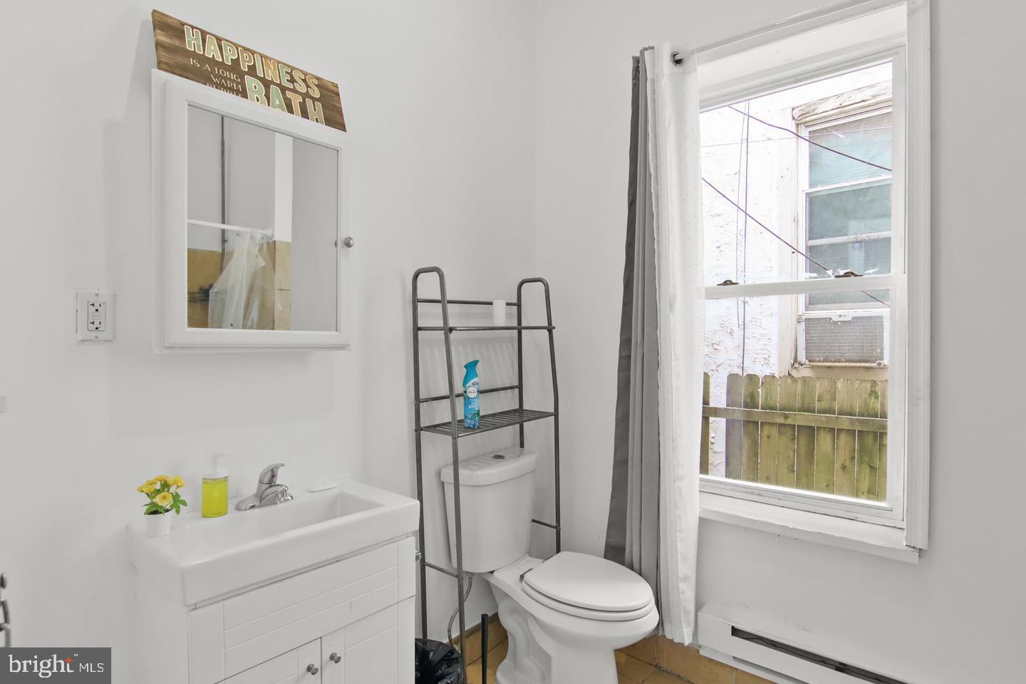 PHILADELPHIA - Residential