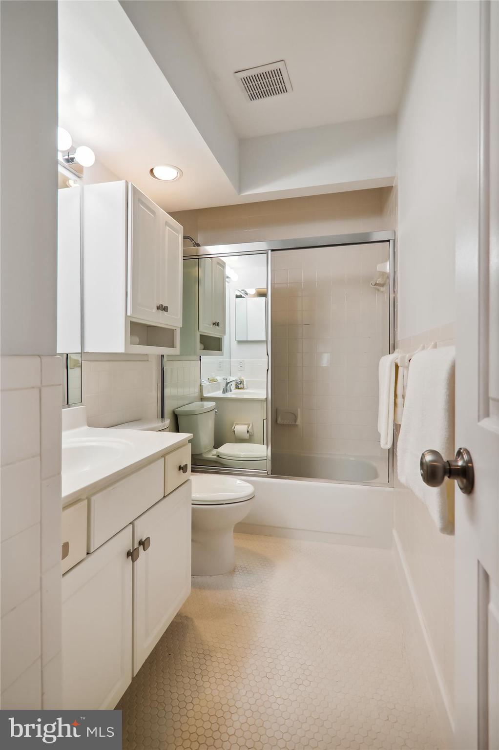 NORTH FARM - Residential