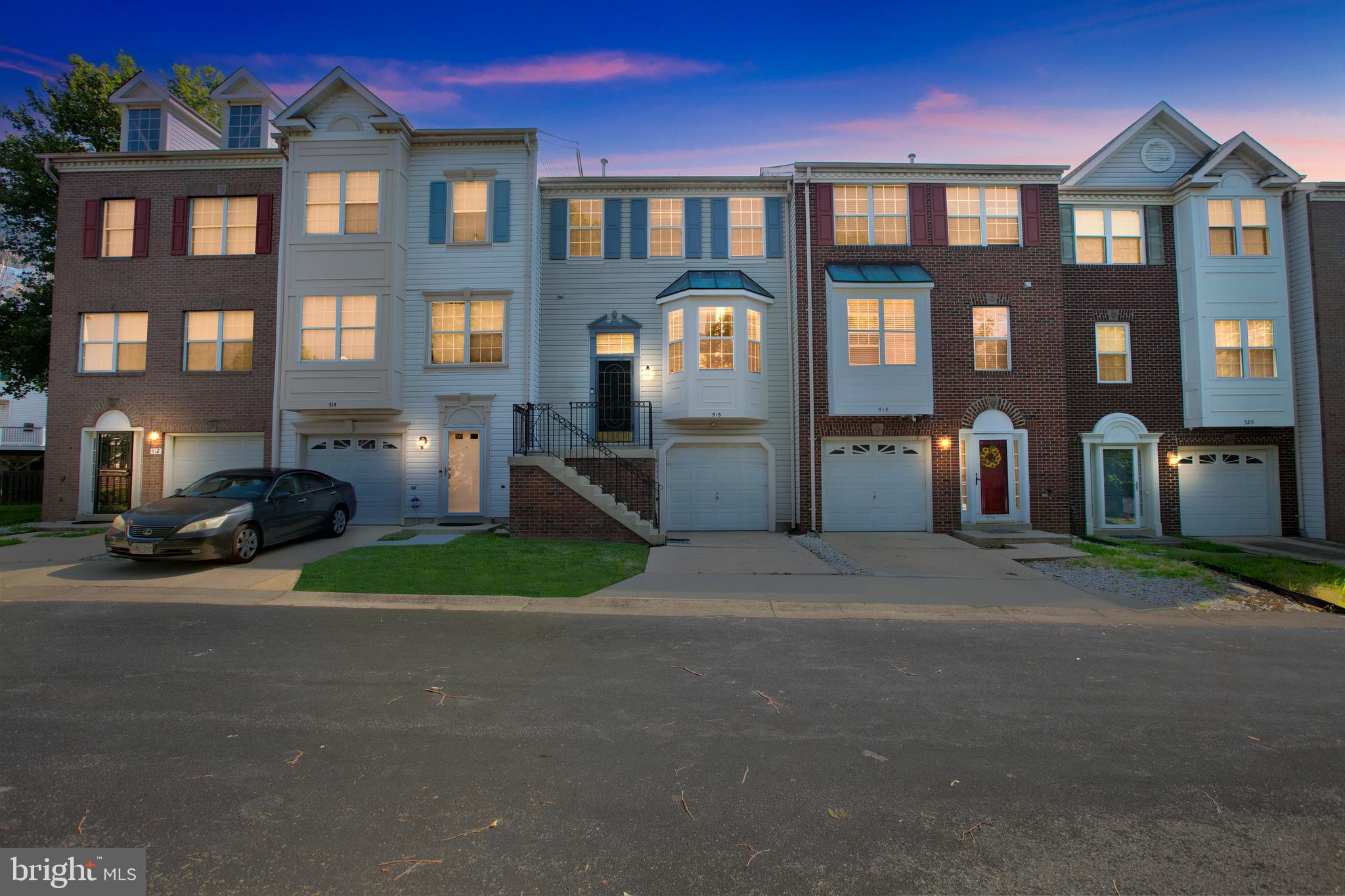 LARGO TOWN CENTER - Residential