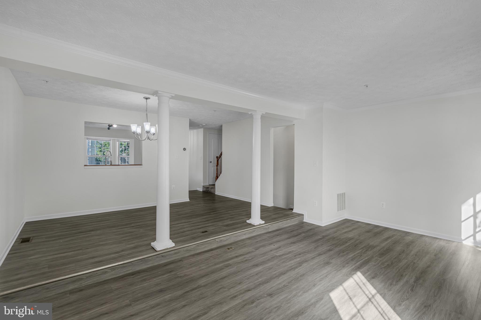 LARGO TOWN CENTER - Residential