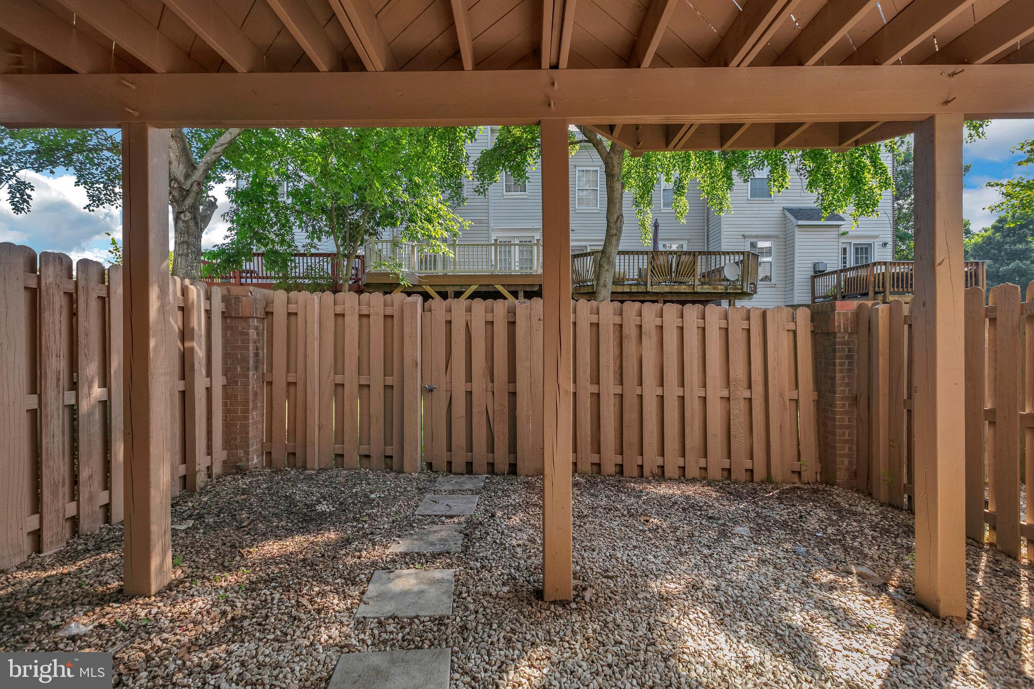 LARGO TOWN CENTER - Residential