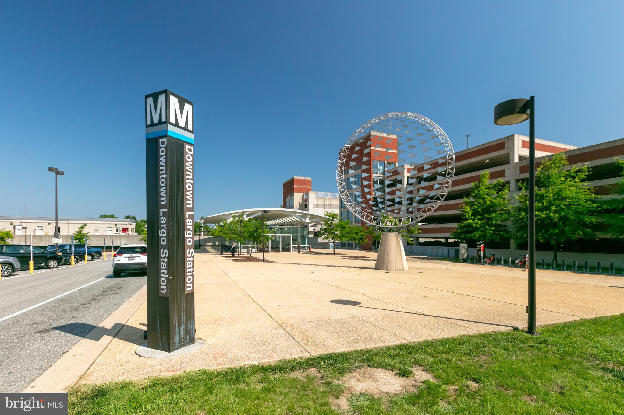 LARGO TOWN CENTER - Residential