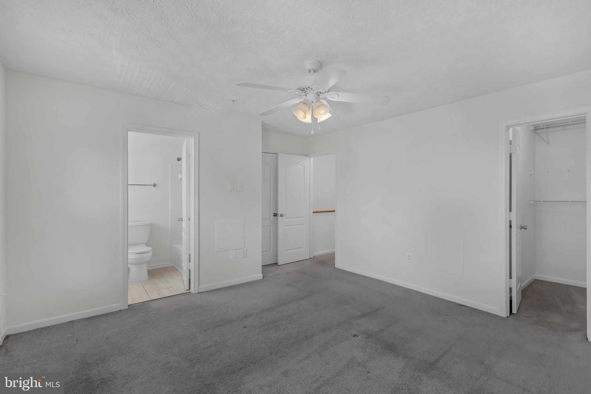 LARGO TOWN CENTER - Residential