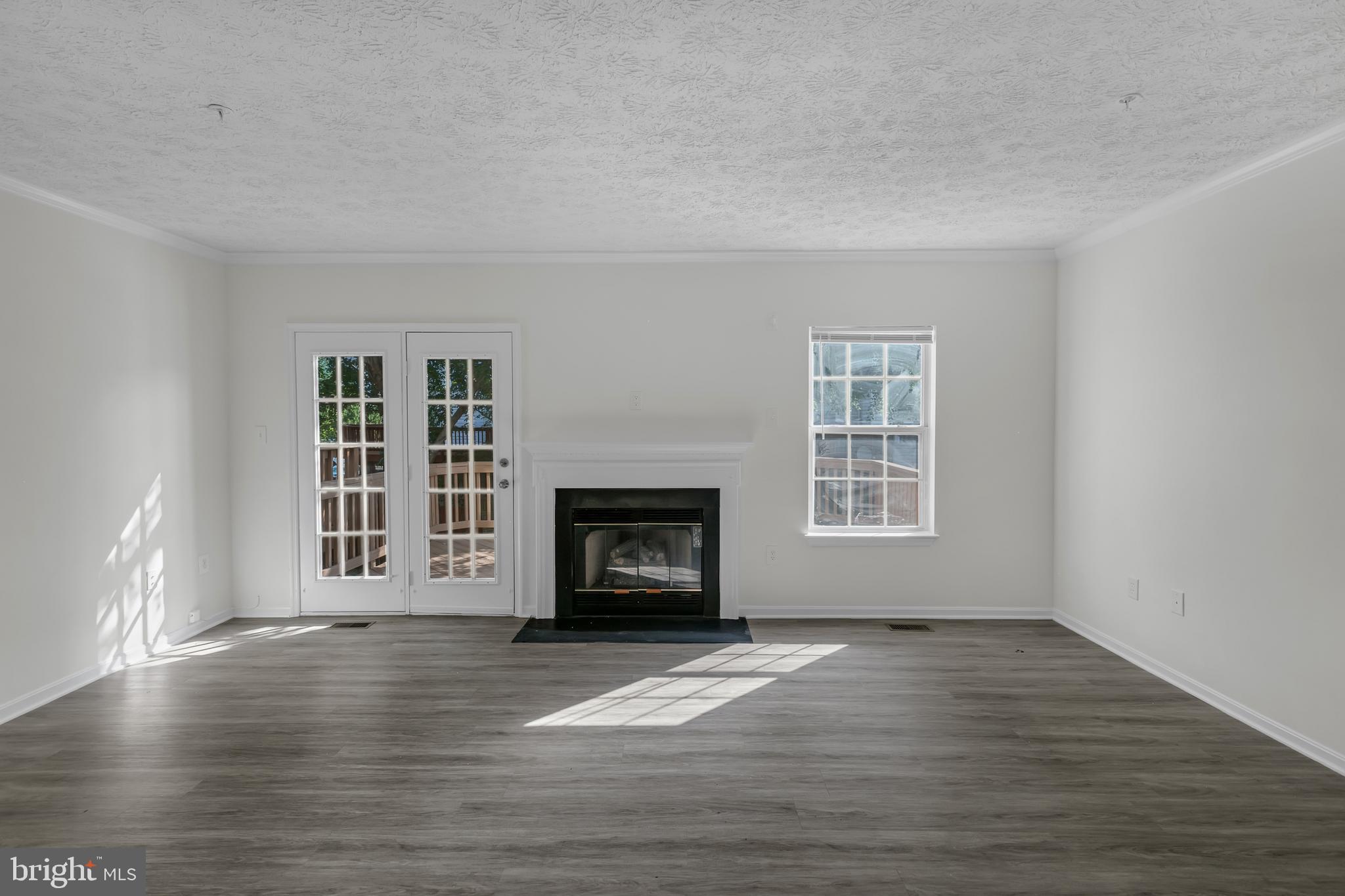 LARGO TOWN CENTER - Residential