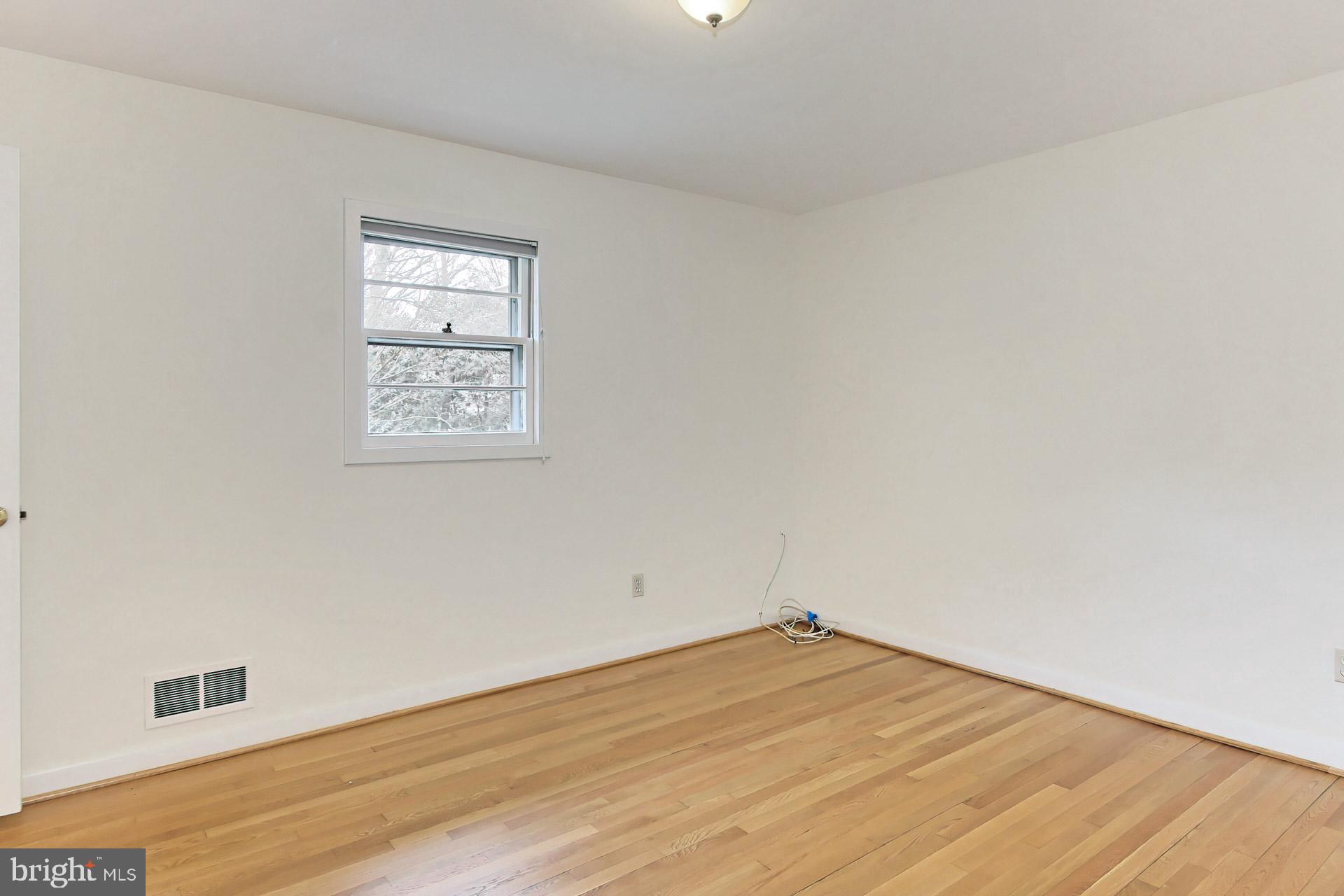 MONTOUR HEIGHTS - Residential