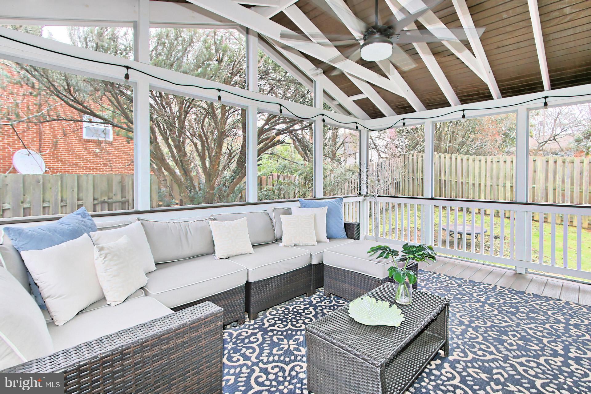 MONTOUR HEIGHTS - Residential