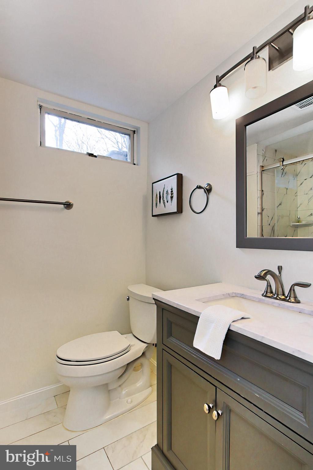 MONTOUR HEIGHTS - Residential