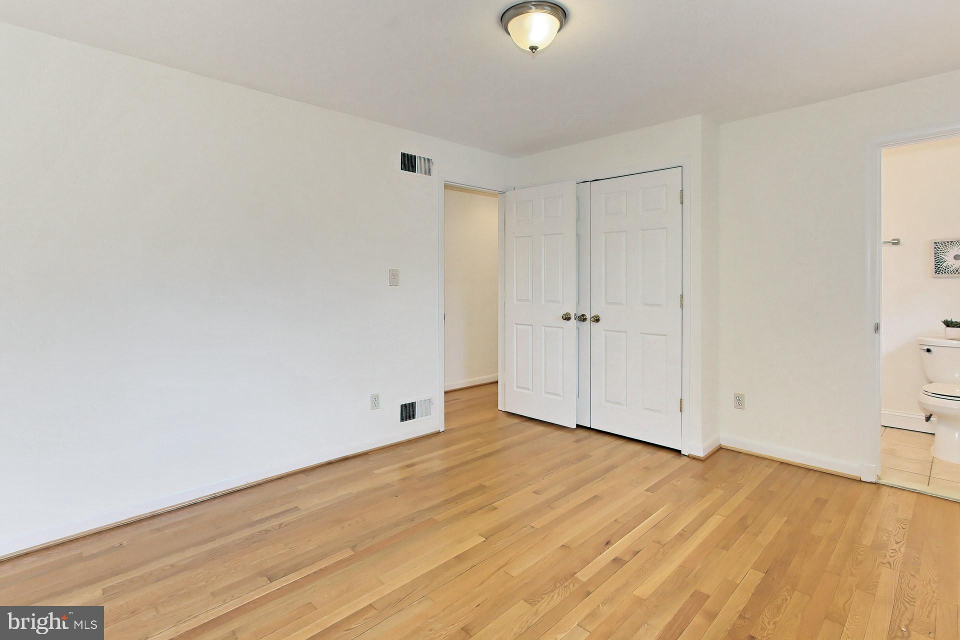 MONTOUR HEIGHTS - Residential