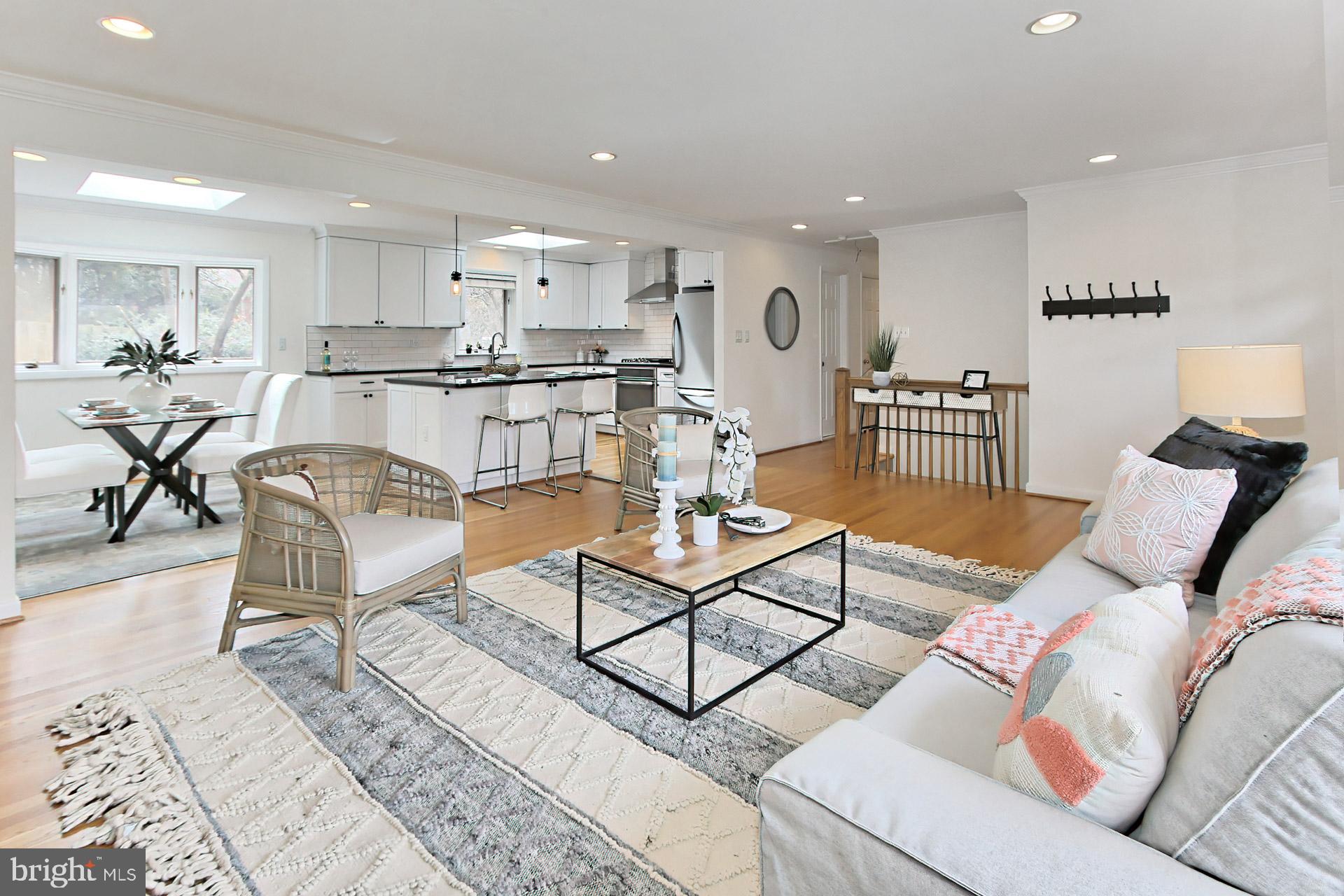 MONTOUR HEIGHTS - Residential