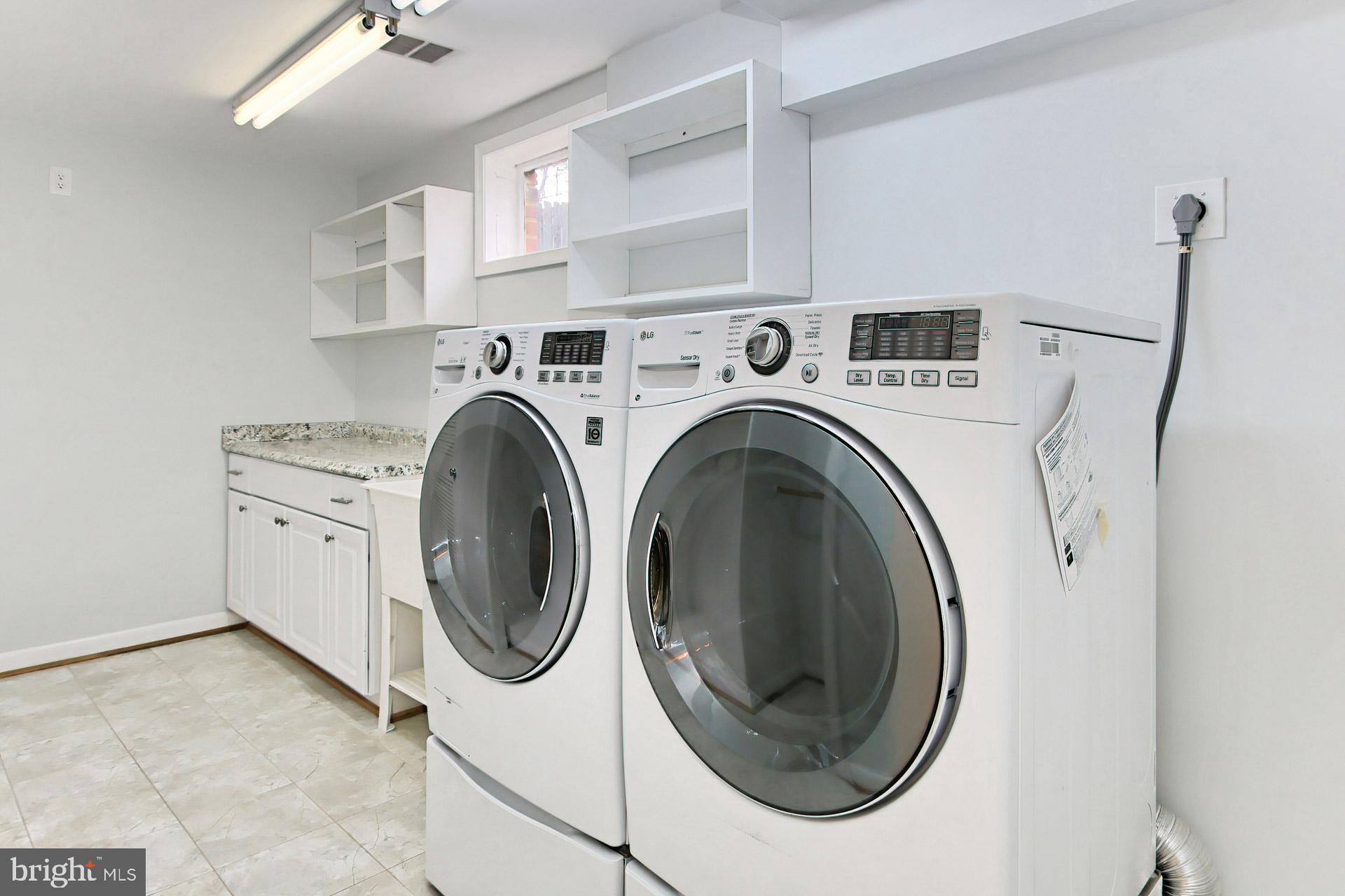 MONTOUR HEIGHTS - Residential