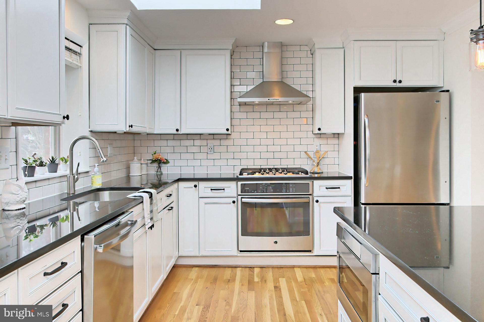 MONTOUR HEIGHTS - Residential