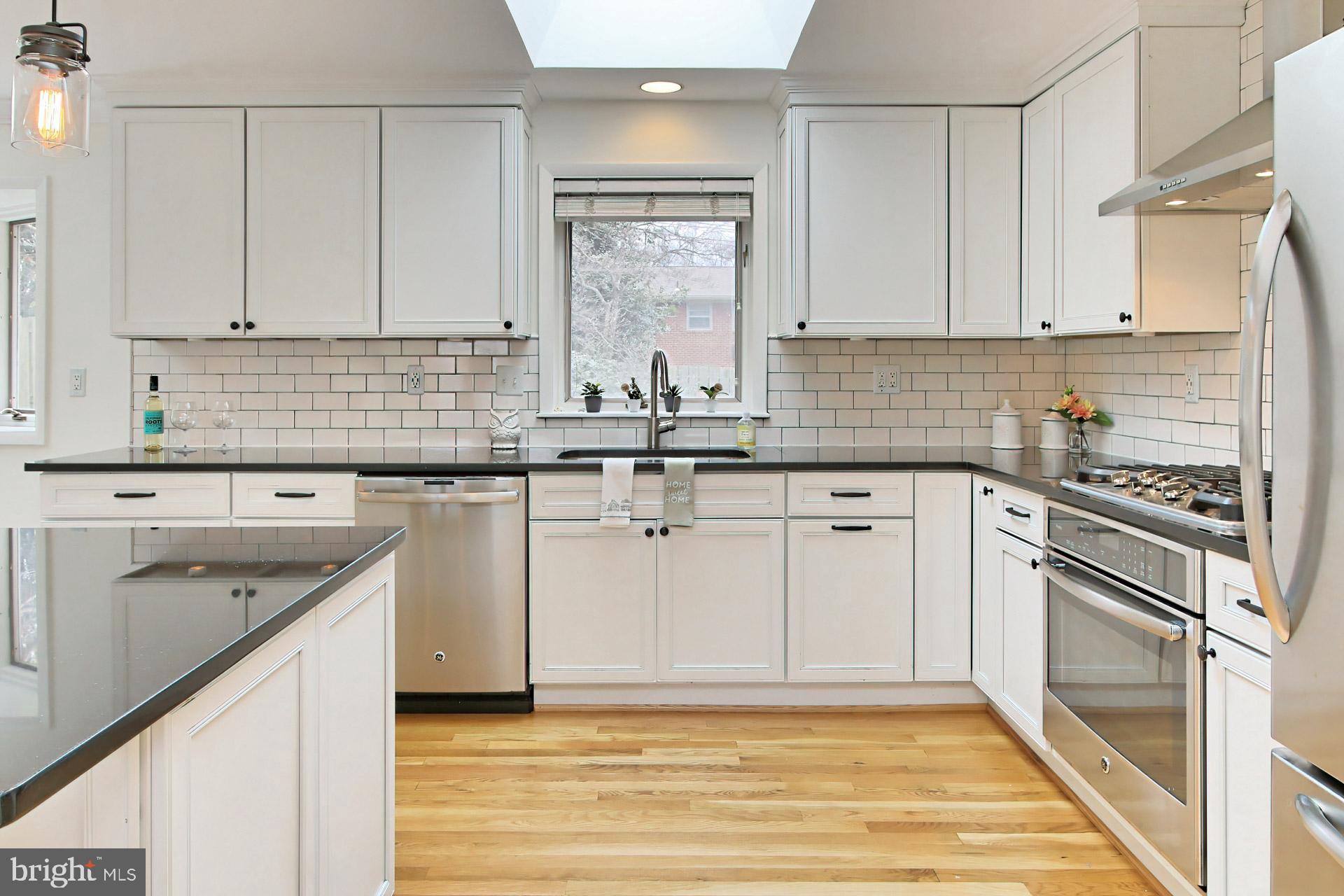 MONTOUR HEIGHTS - Residential