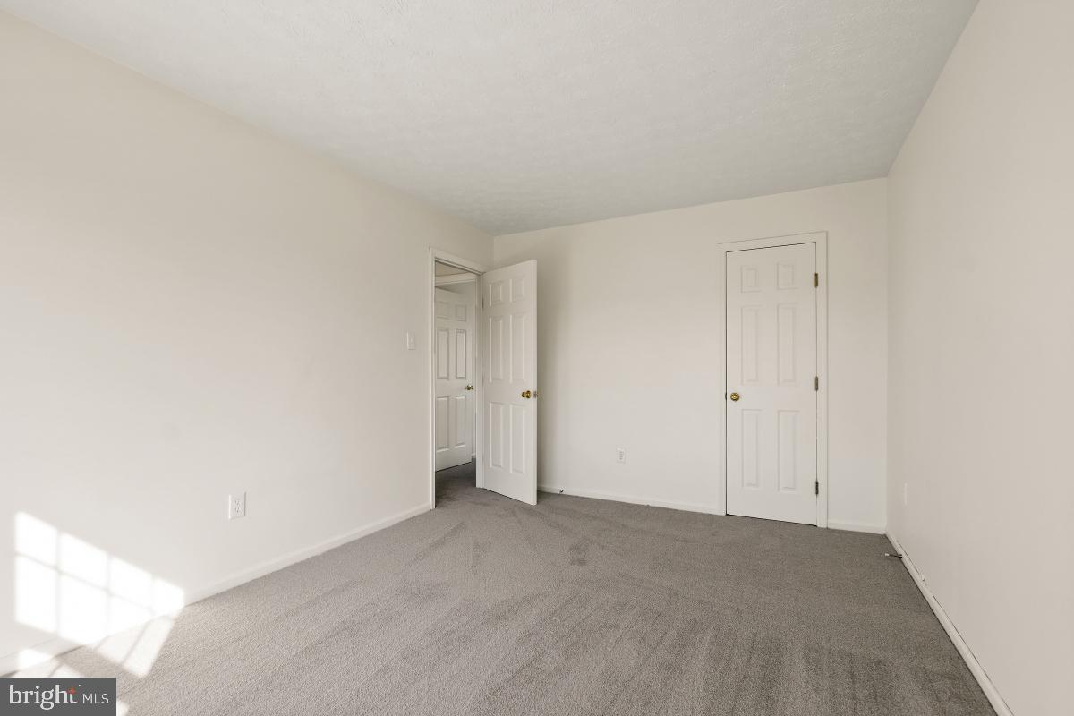 NOTTINGHAM WOODS - Residential