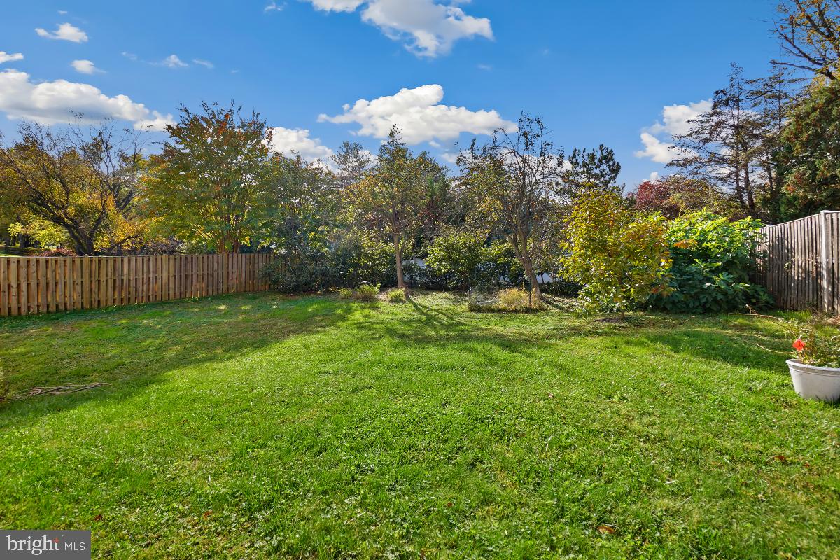 NOTTINGHAM WOODS - Residential