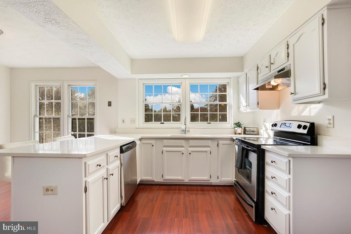 NOTTINGHAM WOODS - Residential