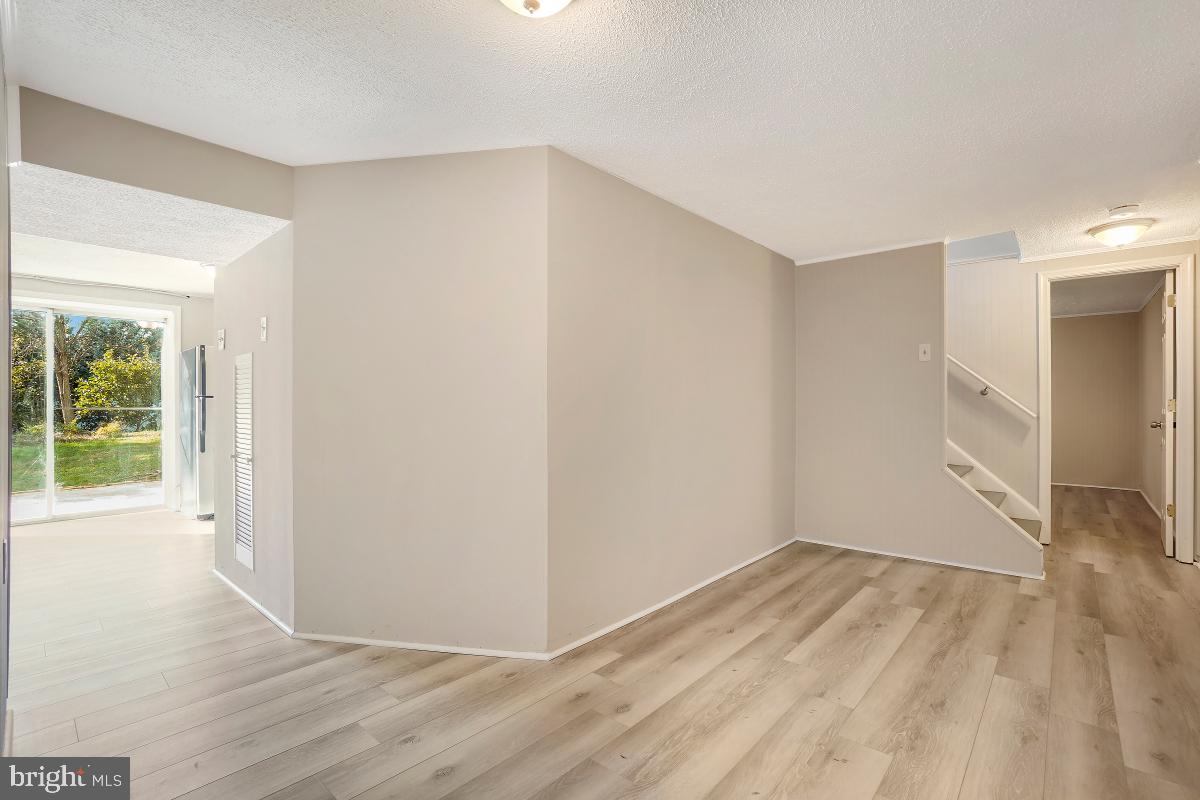 NOTTINGHAM WOODS - Residential