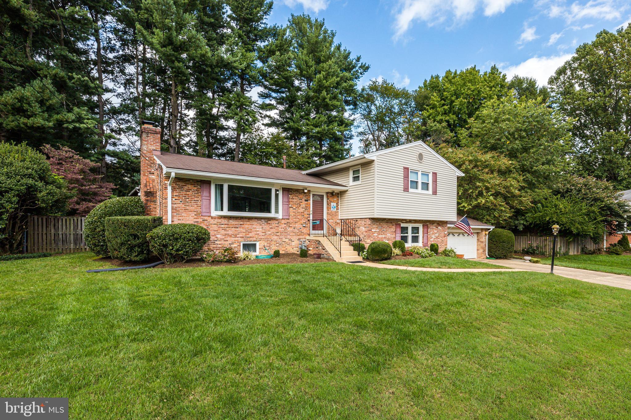 WESTWOOD MANOR - Residential