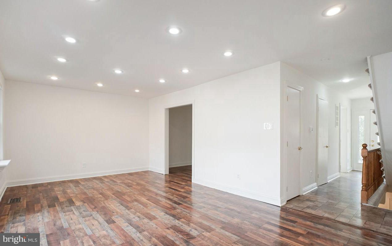 PARK GLEN HEIGHTS - Residential Lease