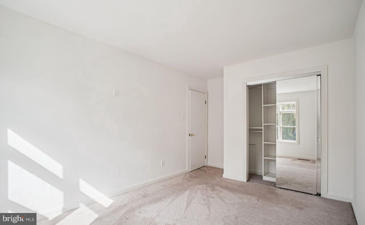 PARK GLEN HEIGHTS - Residential Lease