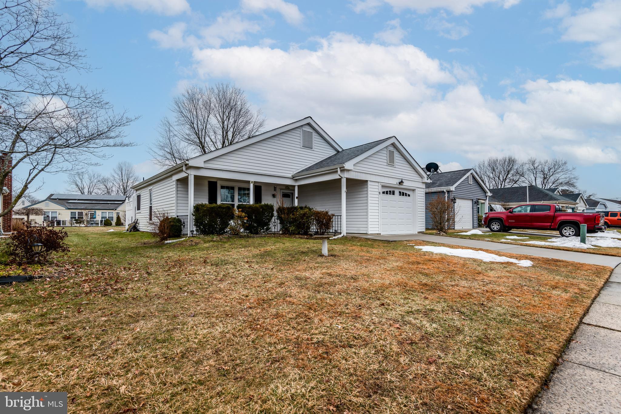 9 WESTMINSTER DRIVE S