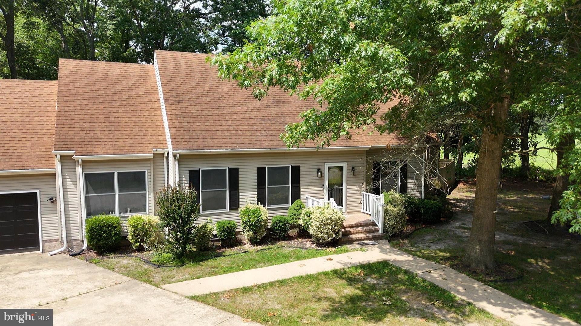 WHITE OAK - Residential