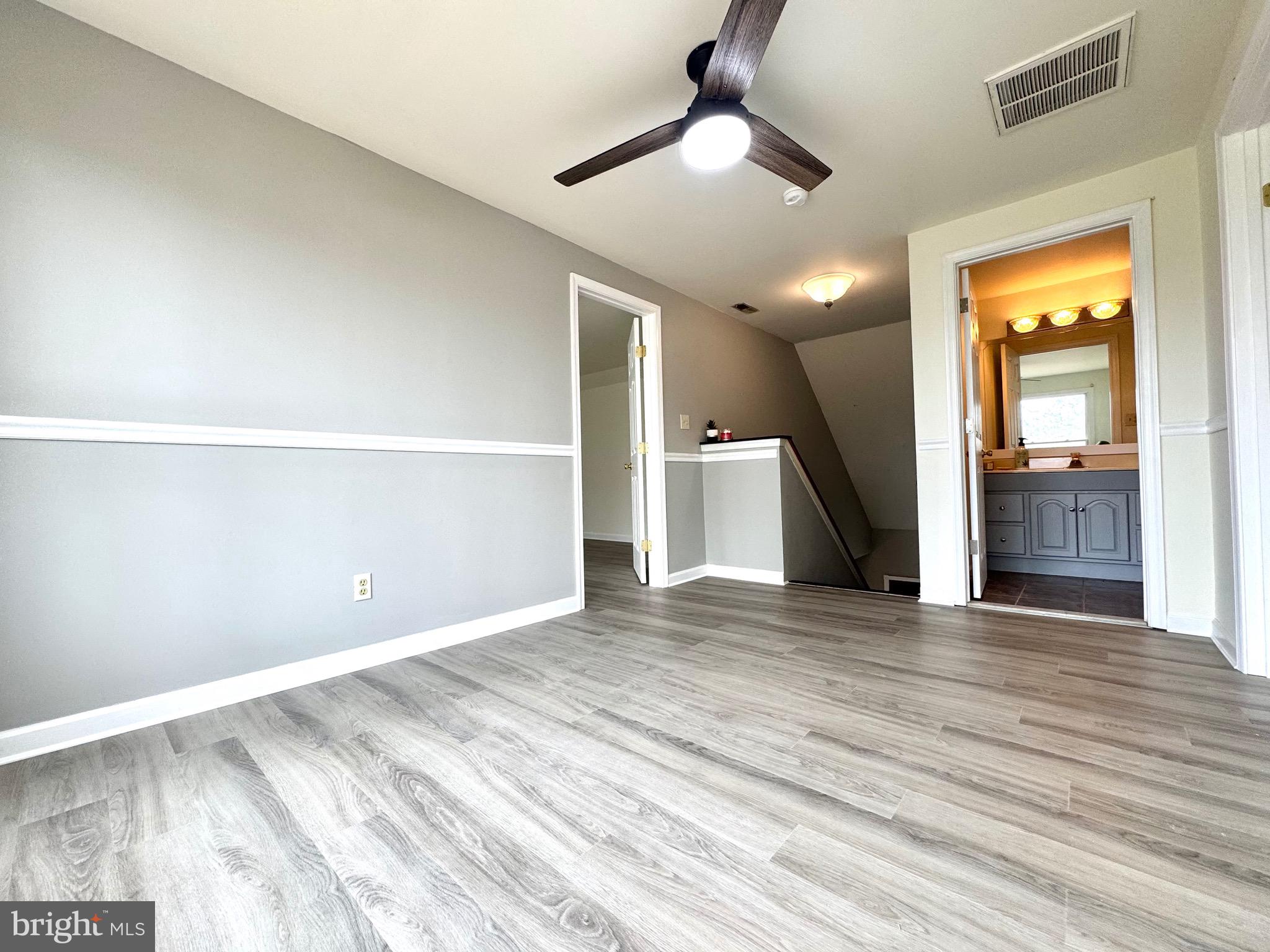 WHITE OAK - Residential