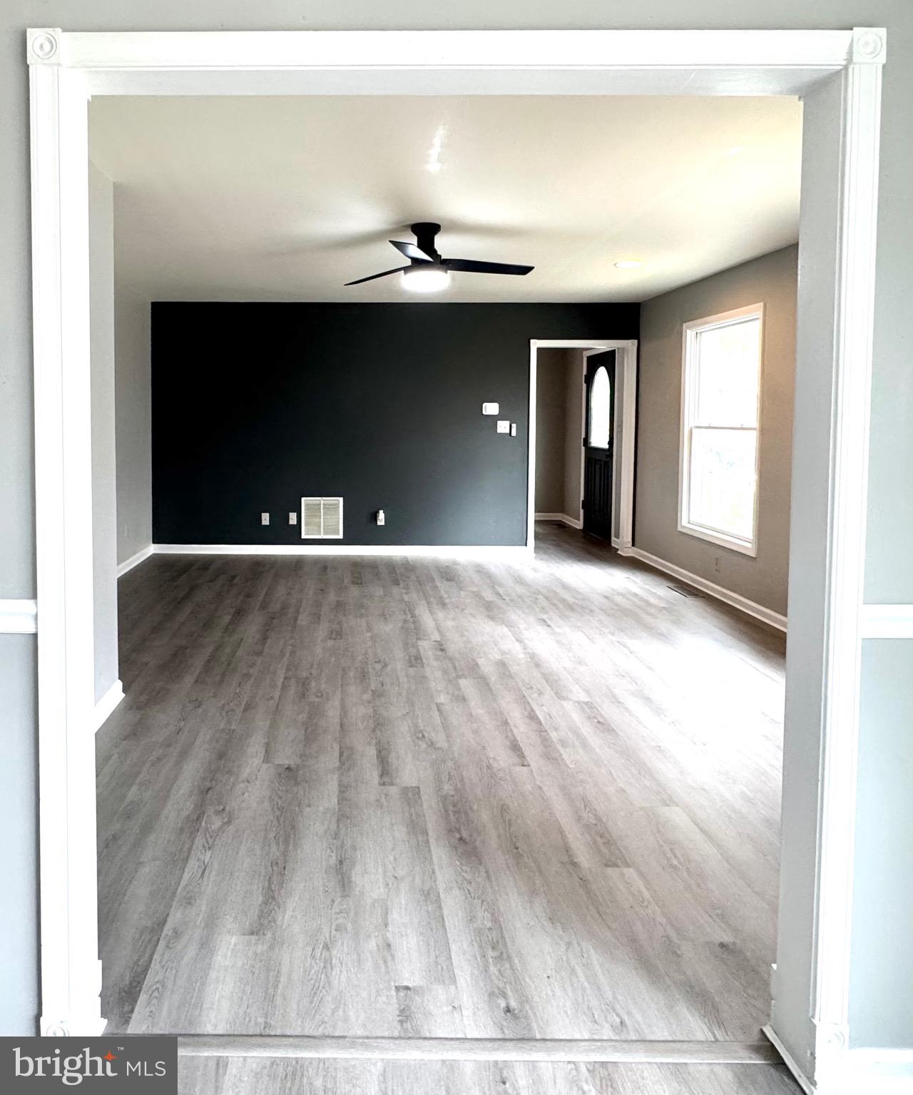 WHITE OAK - Residential