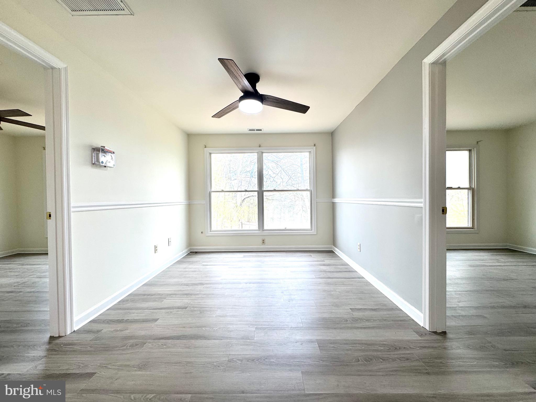 WHITE OAK - Residential