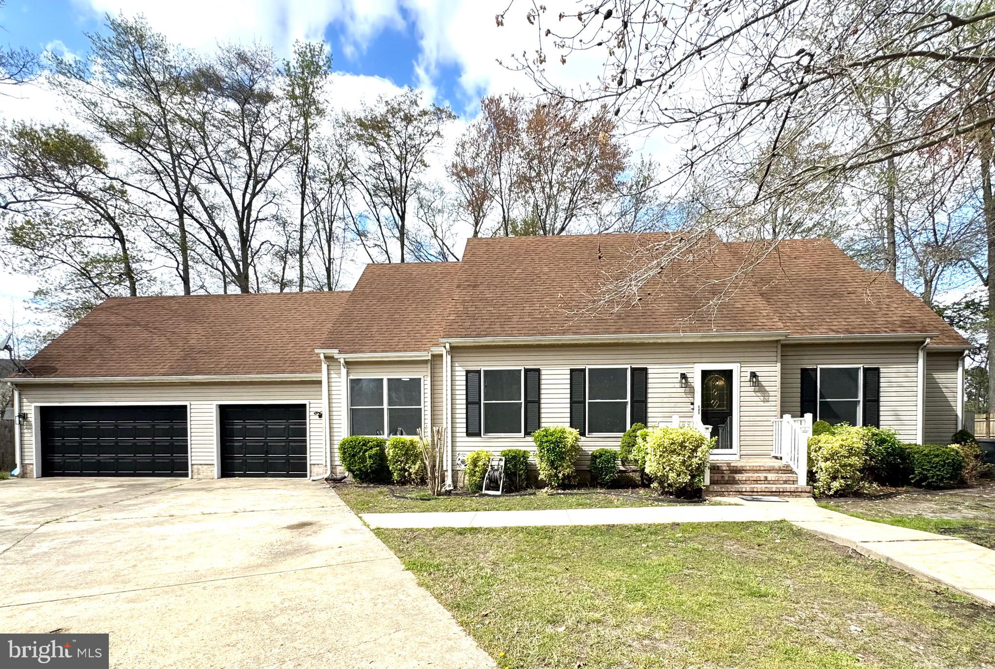 WHITE OAK - Residential