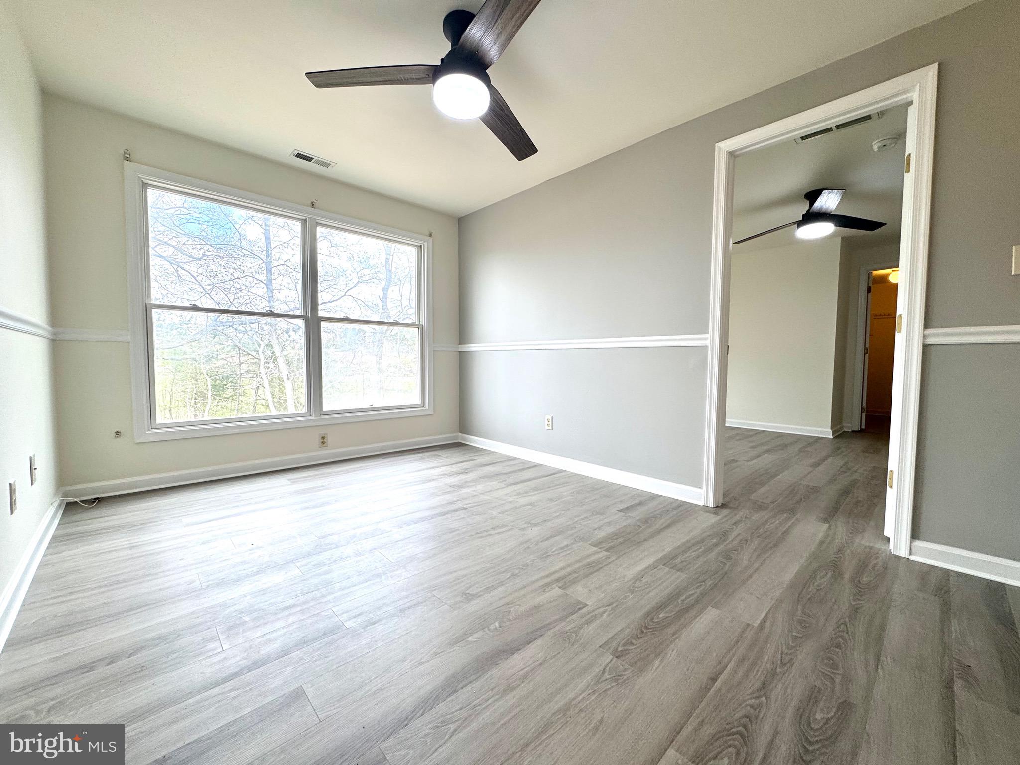 WHITE OAK - Residential