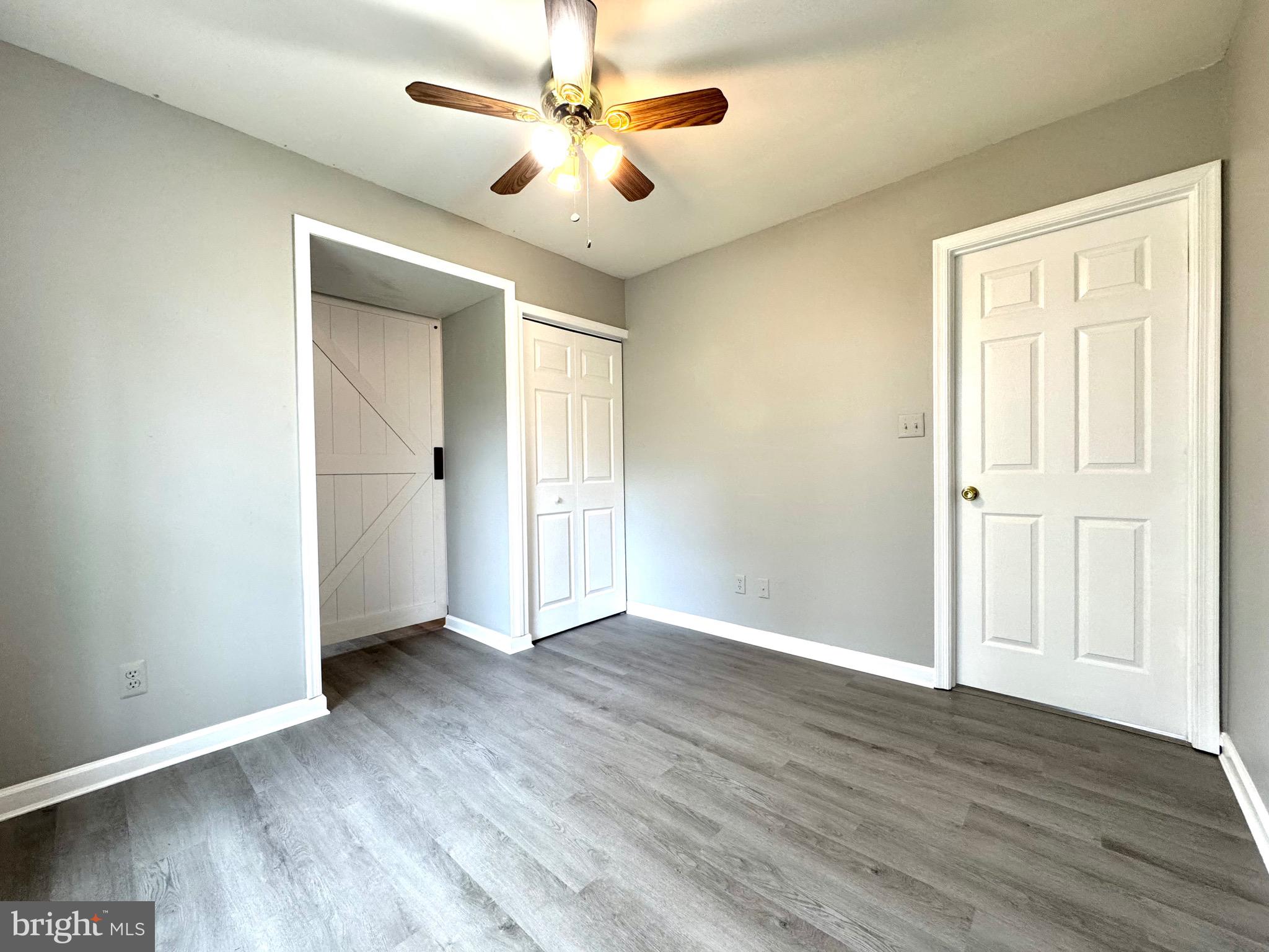 WHITE OAK - Residential