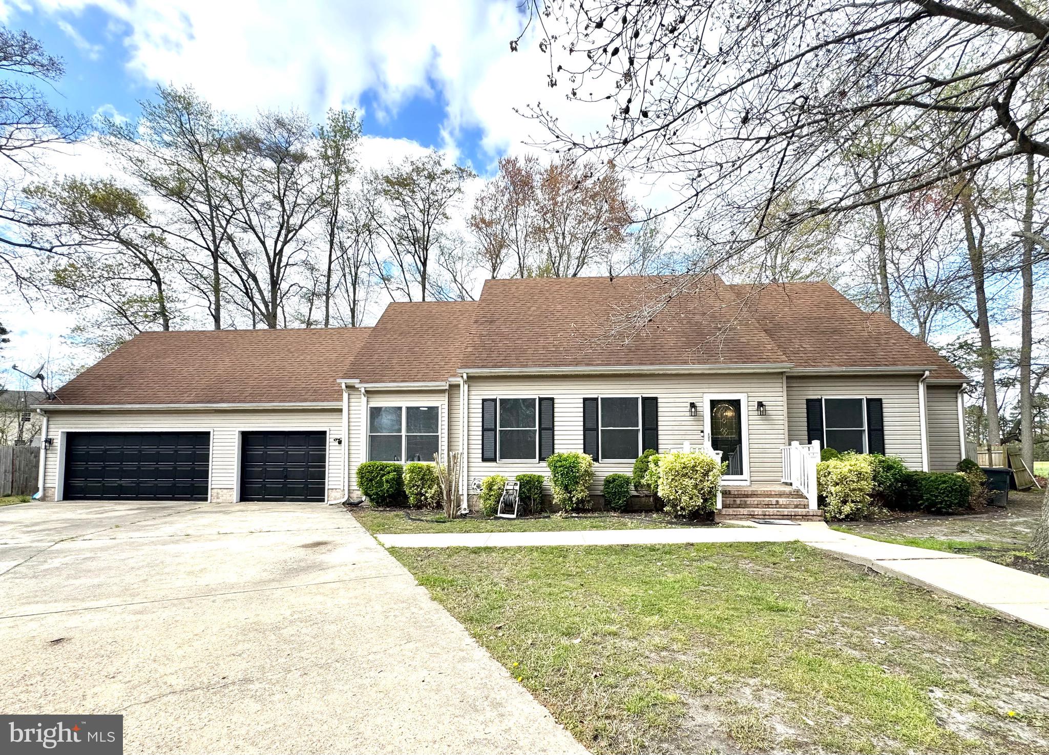 Cape Cod-style home on a cul-de-sac in Pocomoke City, MD, offering 3,000 sq ft of thoughtfully designed living space. The spacious eat-in kitchen features stainless steel appliances, double oven, Italian tile flooring, and connects seamlessly to the expansive 58x12 deck—ideal for entertaining. First-floor primary suite includes a whirlpool tub, large closet, and sliding glass doors to the back deck. Additional main-level features: formal dining room, living room, flex room (can serve as 4th bedroom or office), laundry room, and guest bath.
Upstairs includes a loft-style sitting area, two bedrooms with walk-in closets, an exercise room, and a huge finished bonus room. Oversized 3-car garage offers ample storage and includes a split unit for climate control. Recent updates: new luxury vinyl plank flooring throughout, fresh paint, and new gas stove and refrigerator.
Efficient climate control: gas-forced heat (1st floor), heat pump (2nd floor), and separate units for garage and bonus room. Additional features include: concrete driveway, Ring security system, irrigation system, and fully fenced backyard. Owners are licensed Realtors.
A true must-see with space, style, and upgrades throughout—schedule your showing today!
