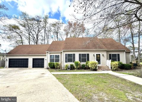 833 WHITE OAKS LANE POCOMOKE CITY MD 21851