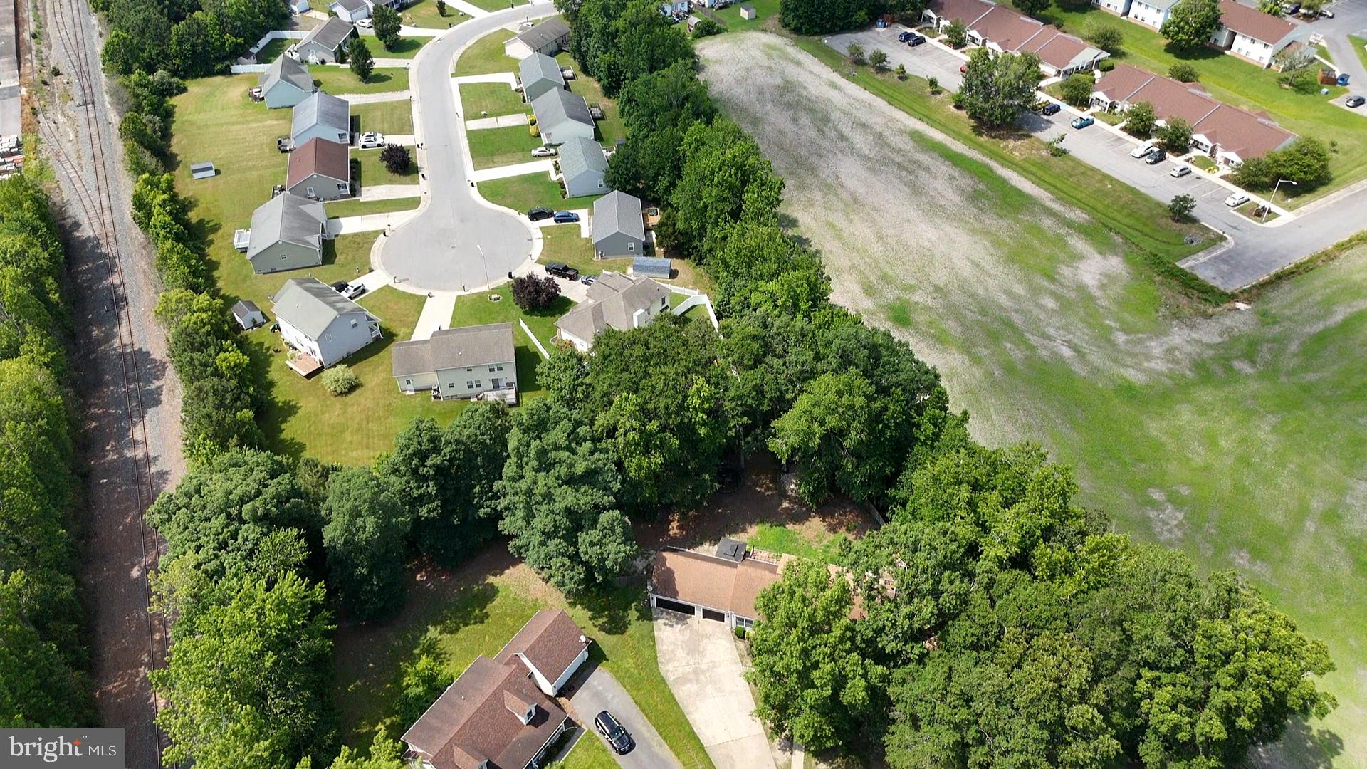 WHITE OAK - Residential