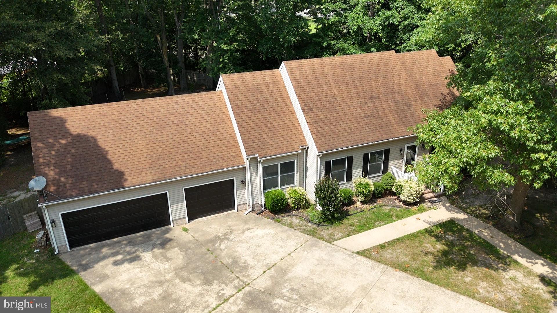 WHITE OAK - Residential