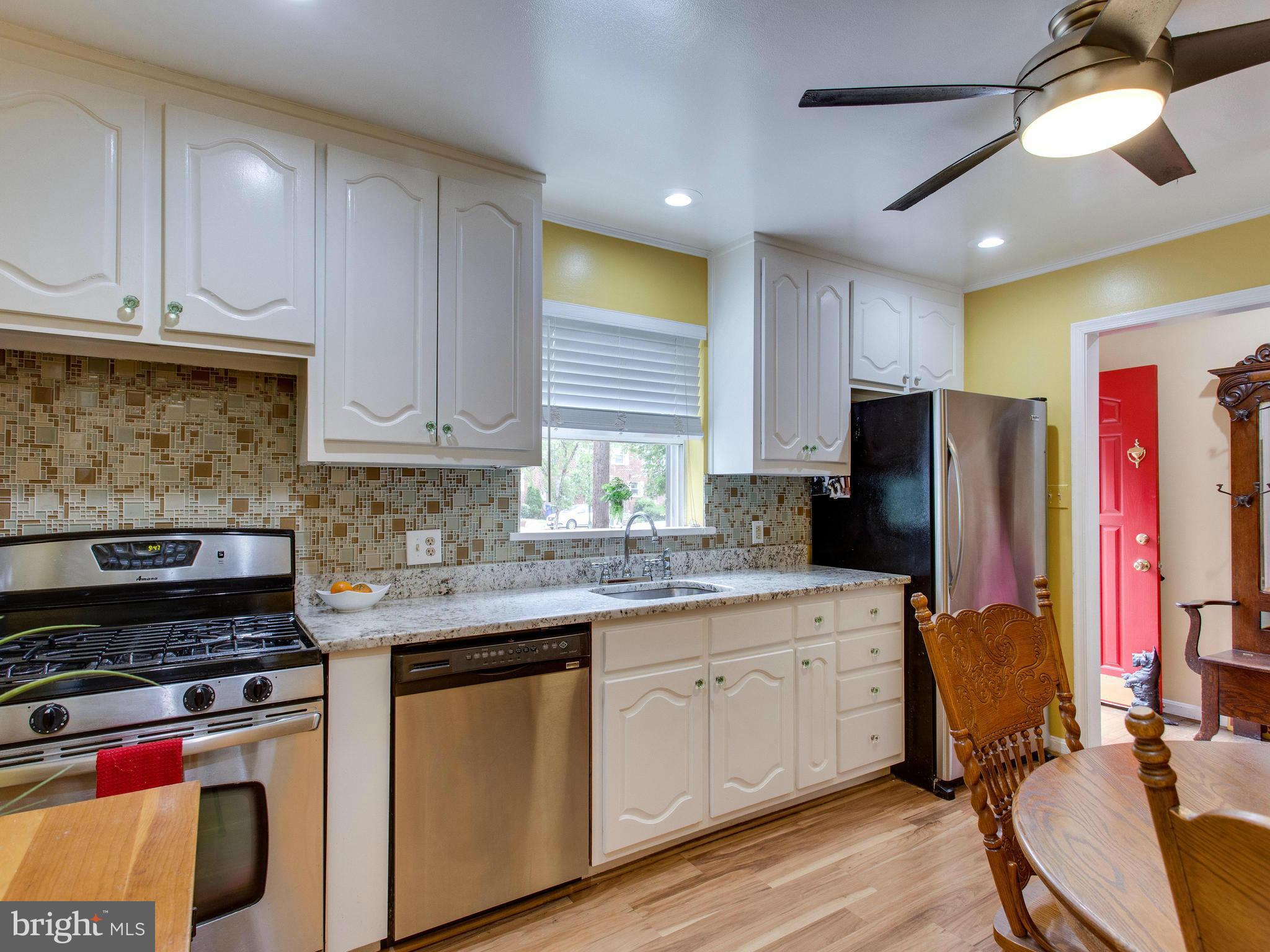 WARWICK VILLAGE - Residential