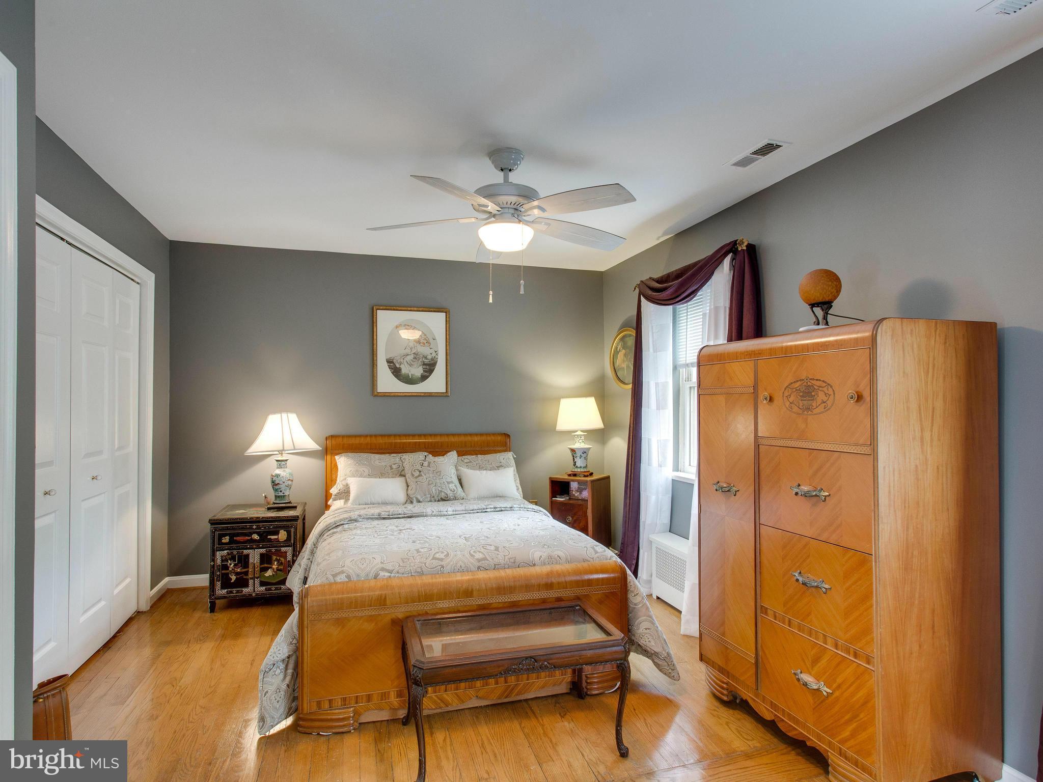 WARWICK VILLAGE - Residential