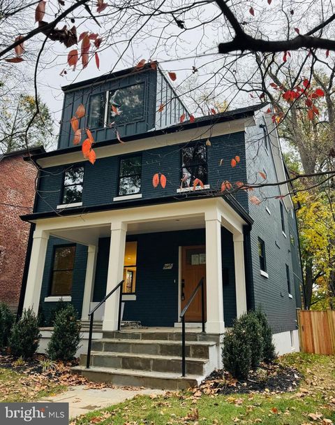 5445 33RD STREET NW WASHINGTON DC 20015