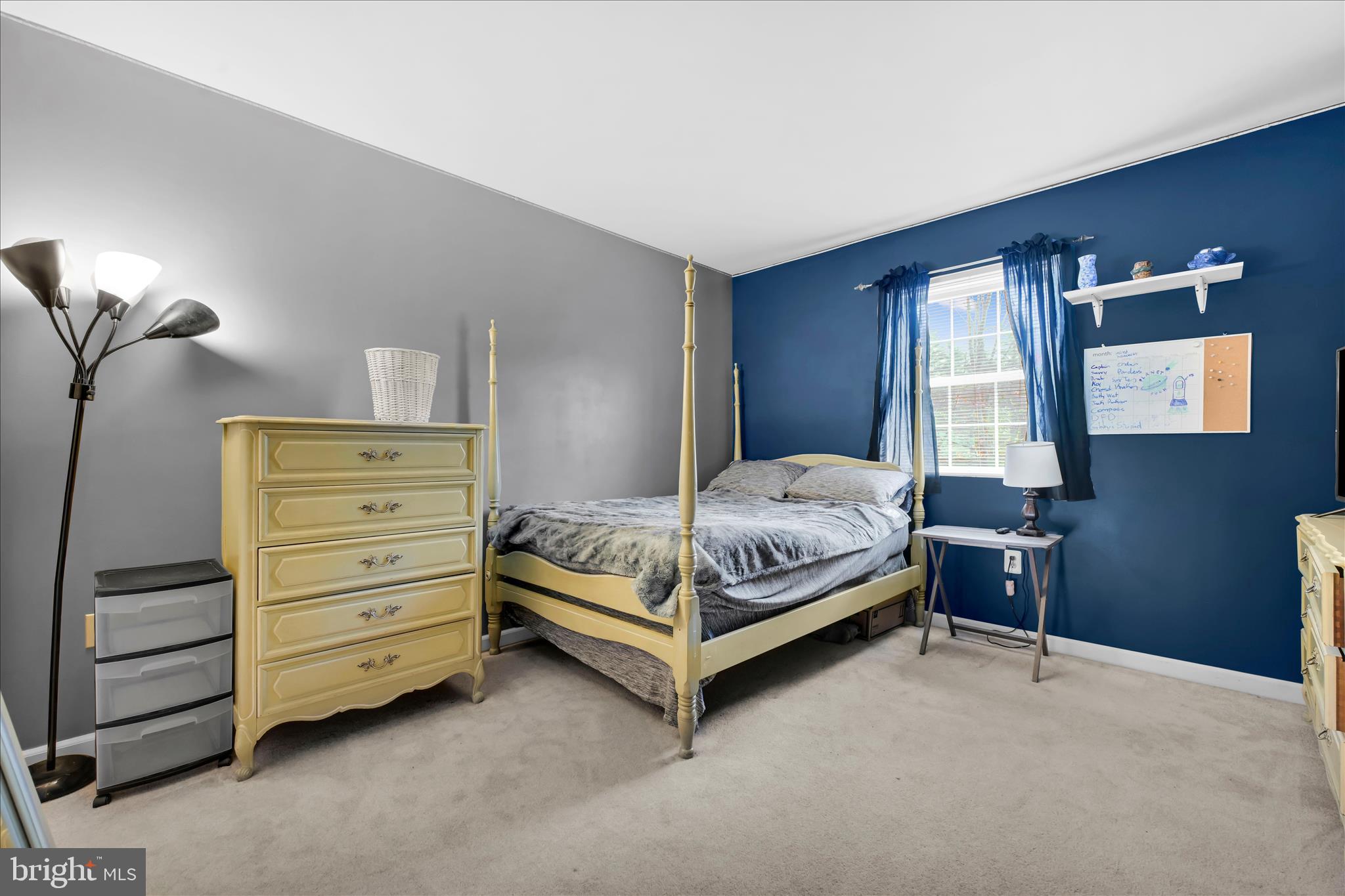 DEER LAKE - Residential