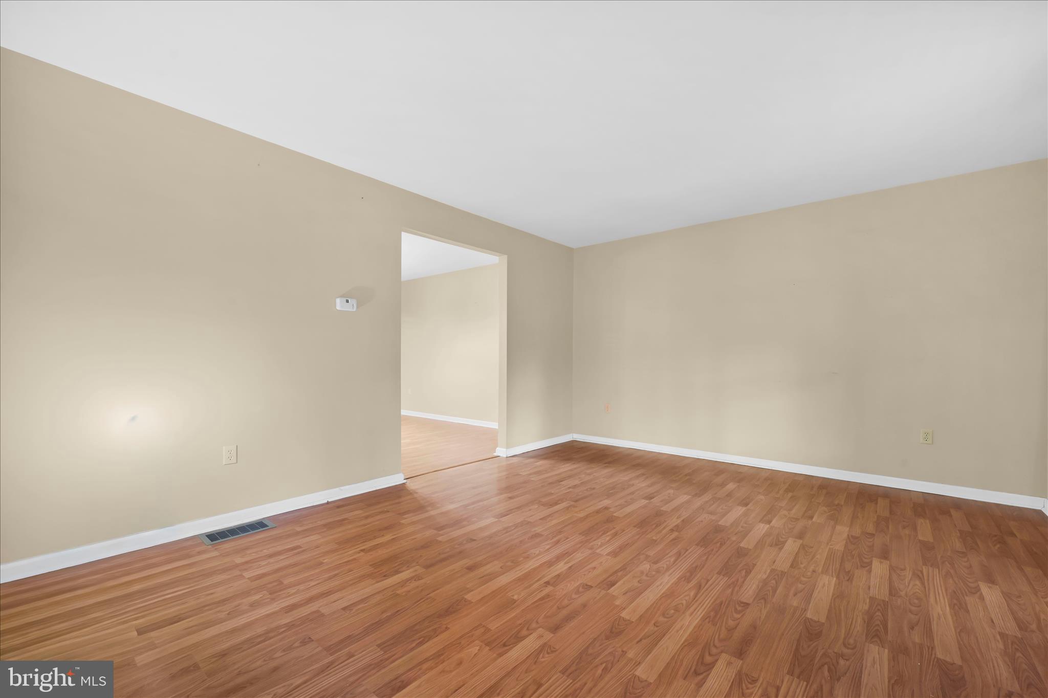 DEER LAKE - Residential