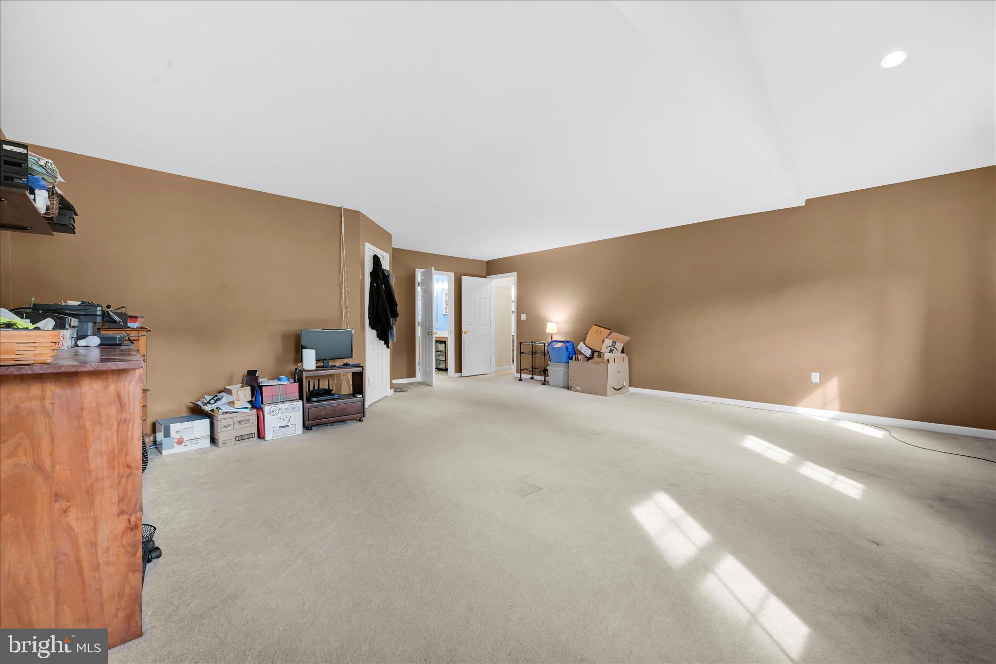 DEER LAKE - Residential