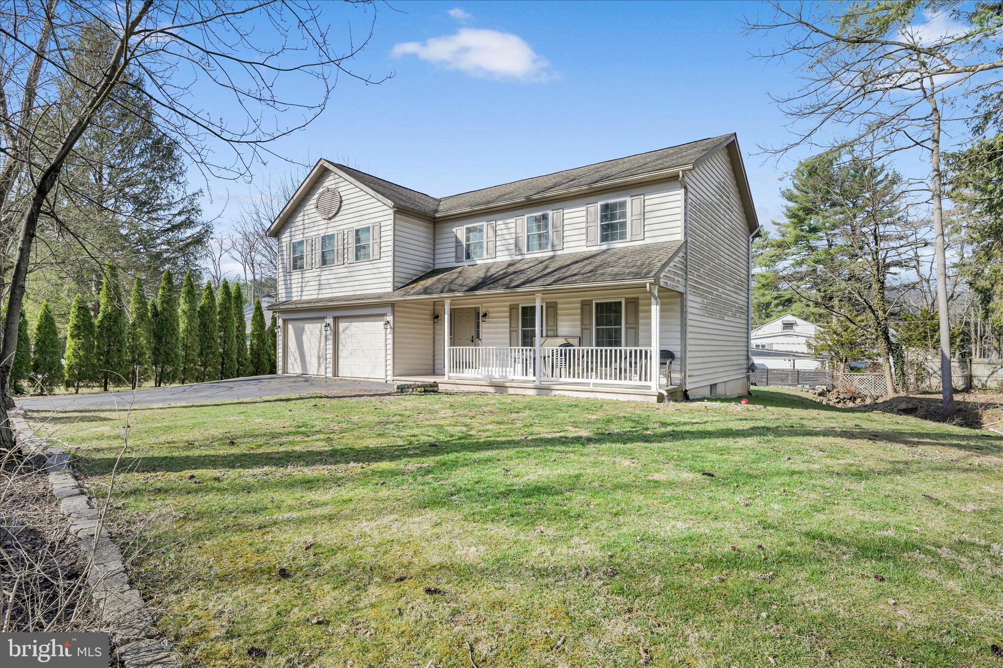 DEER LAKE - Residential