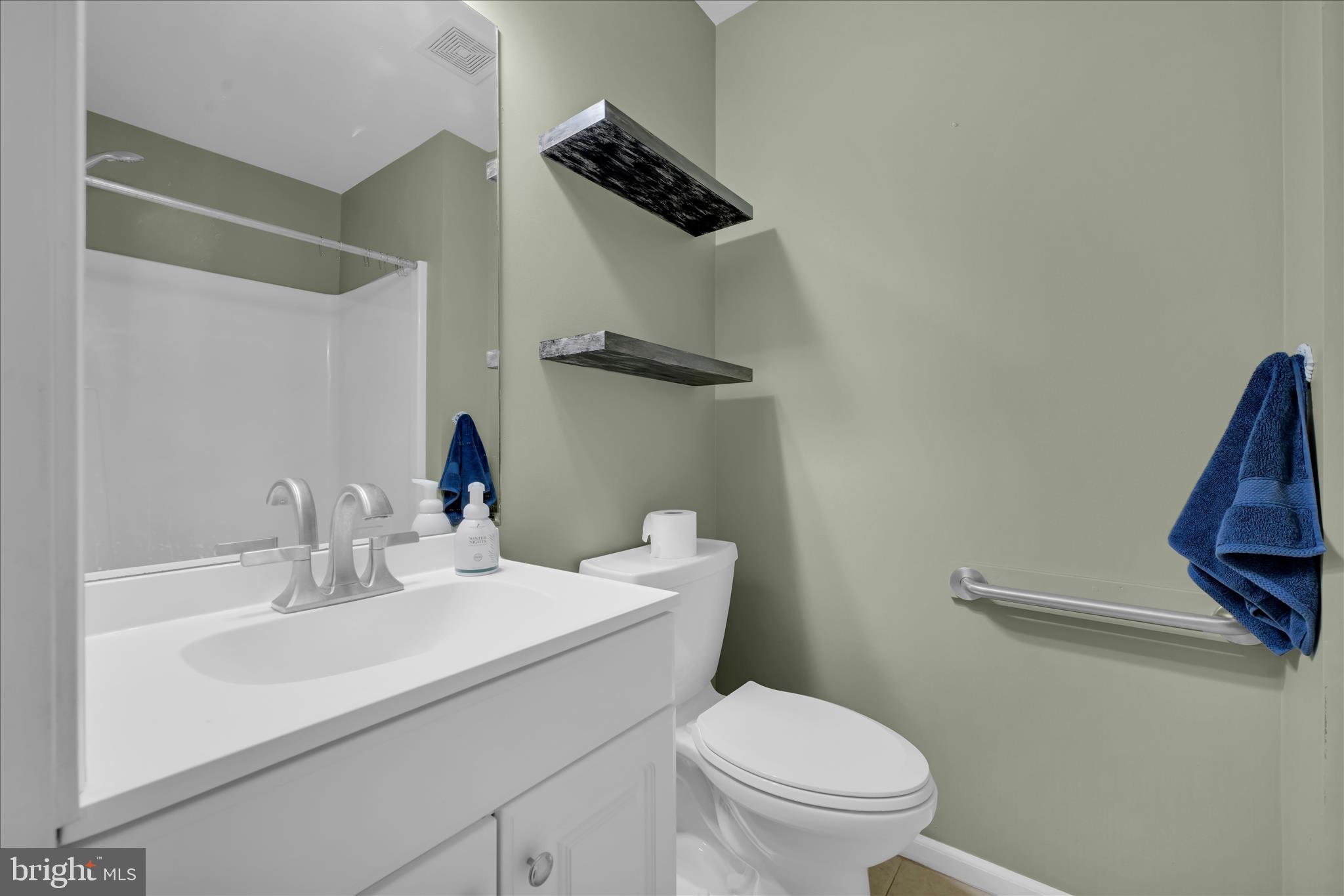 DEER LAKE - Residential