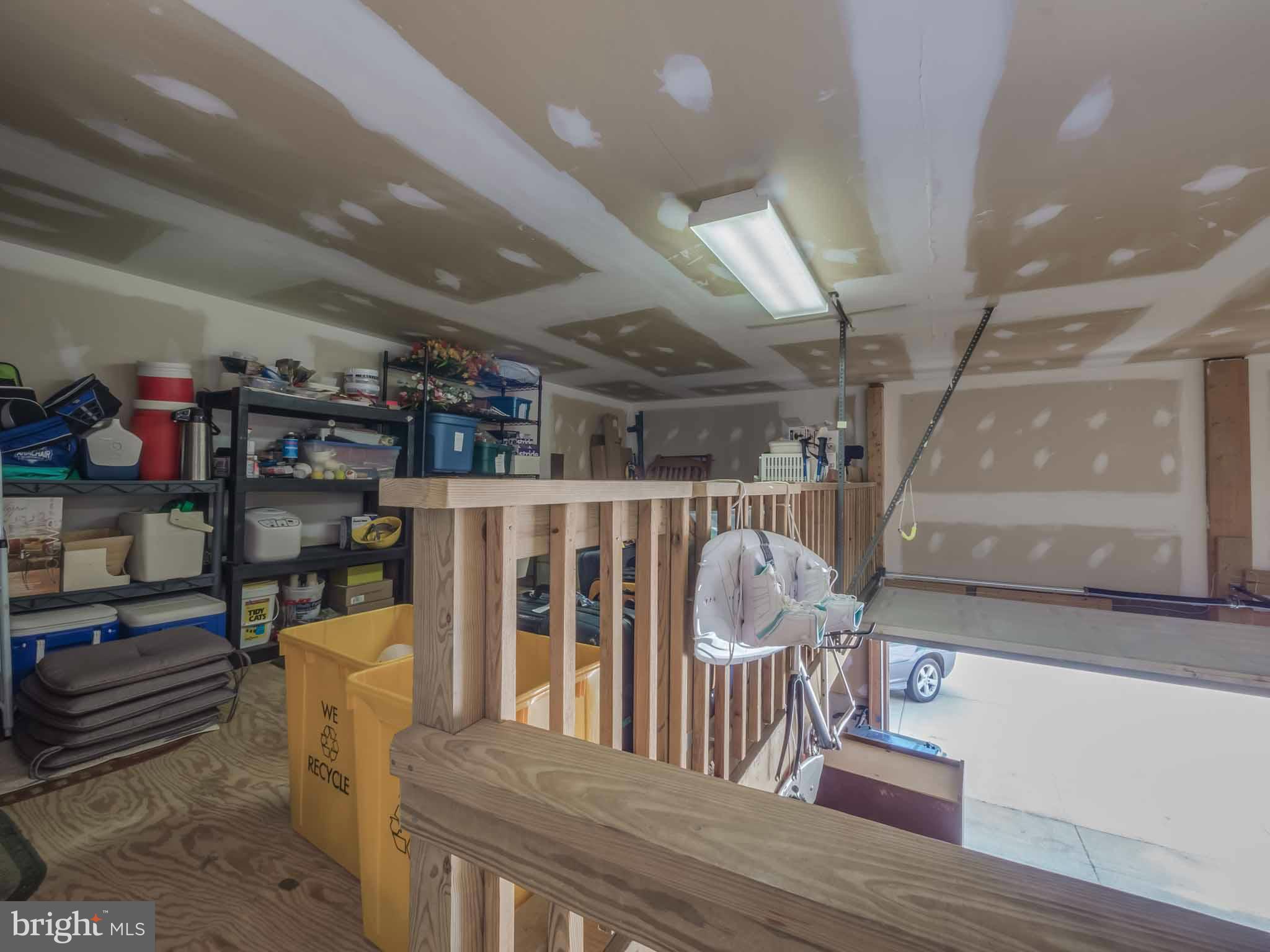 COVE POINT WOODS - Residential