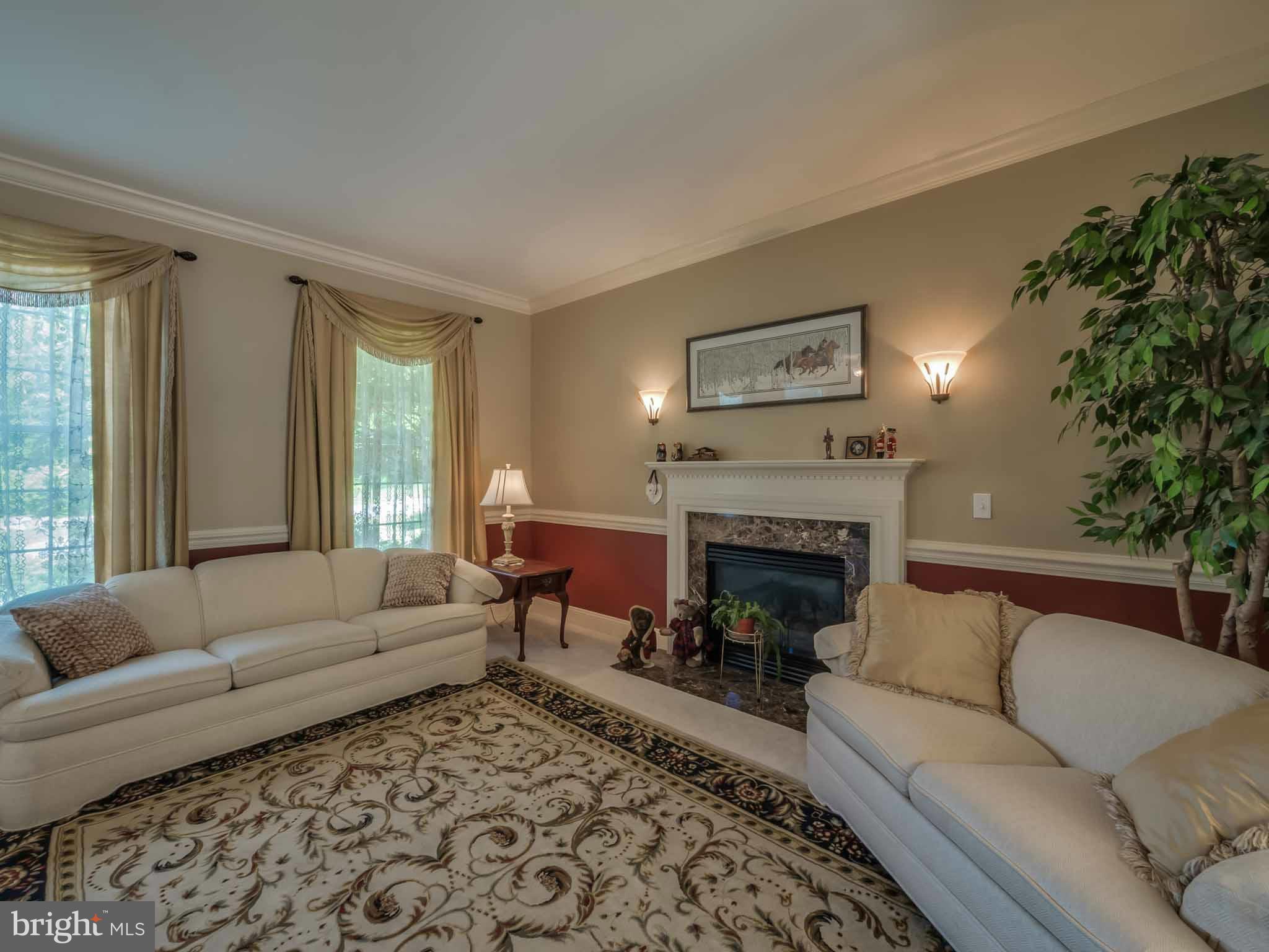 COVE POINT WOODS - Residential